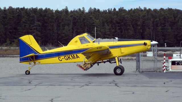 AIR TRACTOR AT-402 —