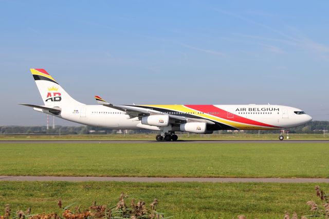 Airbus A340-300 (OO-ABB)