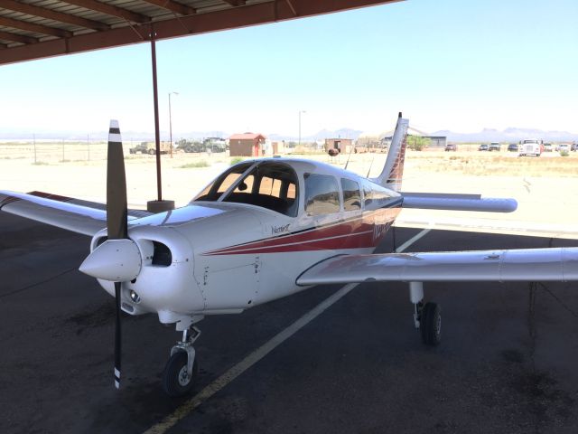 Piper Cherokee (N6121H)