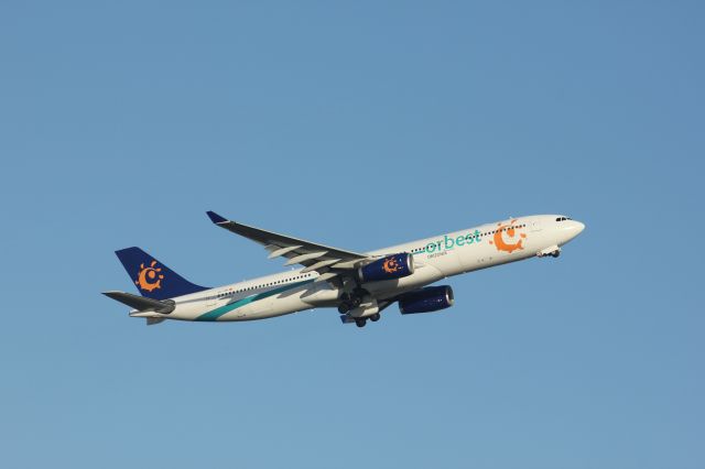 Airbus A330-300 (EC-JHP)