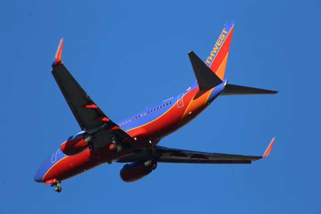 Boeing 737-700 (N483WN)