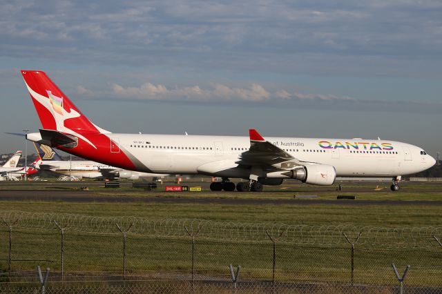 Airbus A330-300 (VH-QPJ) - on 2 May 2017