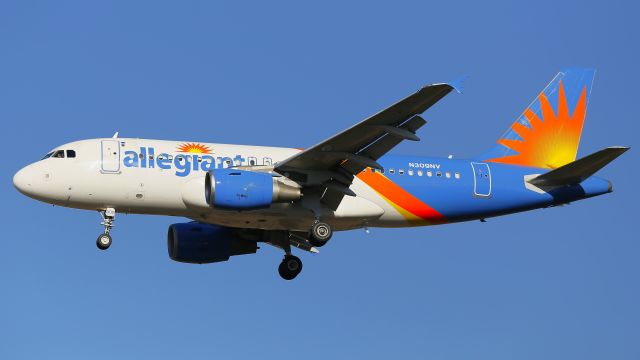 Airbus A319 (N309NV)
