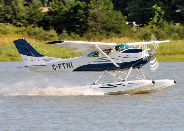 Cessna Skylane (C-FTNI)