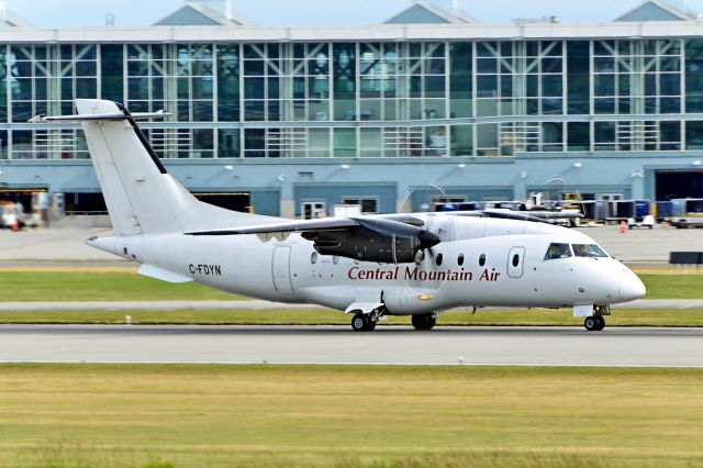 Fairchild Dornier 328 (C-FDYN)