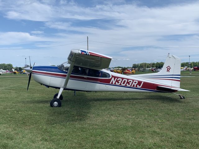 Cessna Skywagon (N303RJ)