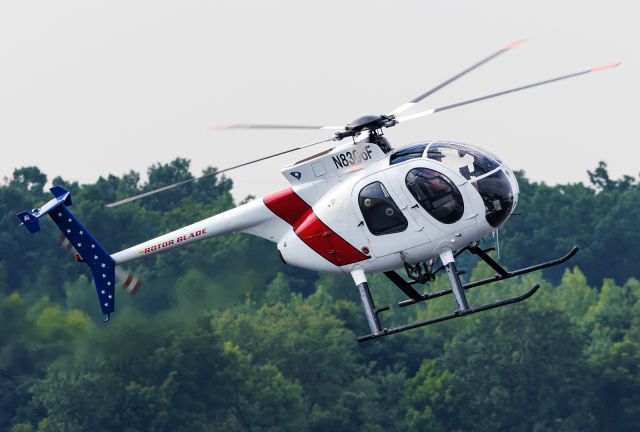 MD Helicopters MD 500 (N8306F)