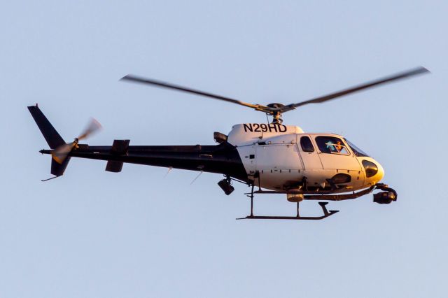 Eurocopter AS-350 AStar (N29HD)