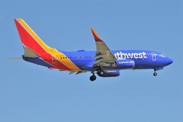 Boeing 737-700 (N558WN)