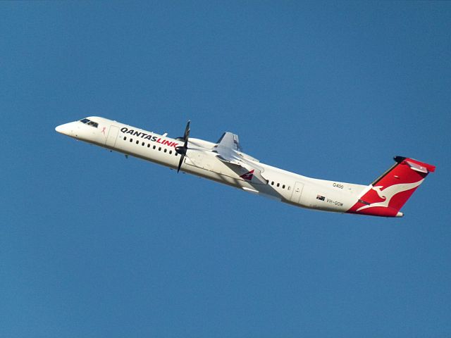VH-OQM —