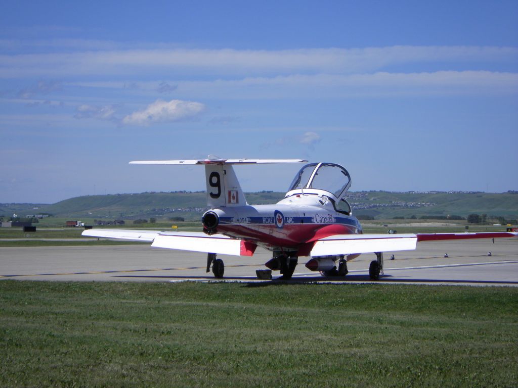 11-4054 — - CDN Snowbirds Air Display Team #9