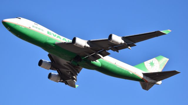 Boeing 747-400 (B-16481)