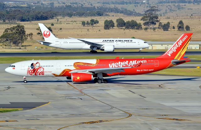 Airbus A330-300 (VN-A812) - Coca Cola livery