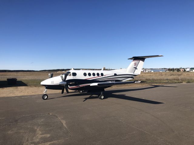 Beechcraft Super King Air 200 (N125TE)