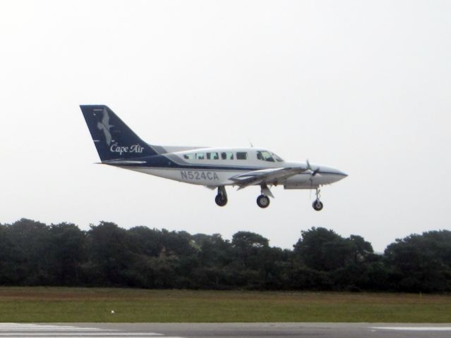 Cessna 402 (N524CA) - ILS24 at Nantucket.