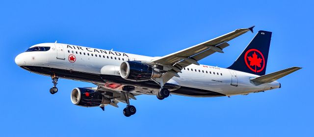 Airbus A320 (C-FCYX) - C-FCYX Air Canada Airbus A320-214 s/n 5034 - ex N853VAbr /br /Harry Reid International Airport KLASbr /Photo: TDelCorobr /September 14, 2024