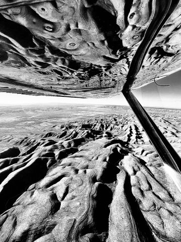 Cessna Commuter (N5501E) - New Mexico Wingtip Reflections