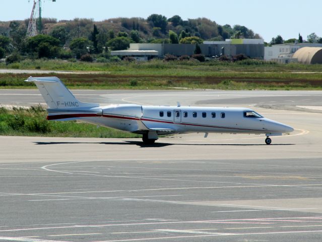 Learjet 45 (F-HINC) - 21 AOUT 2016