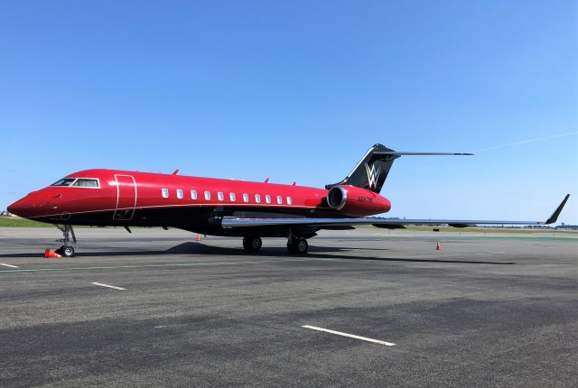 Bombardier Global 5000 (N247WE)