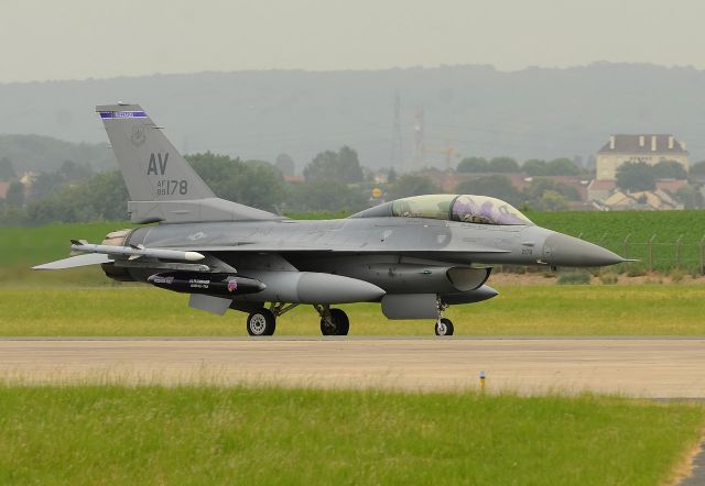 Lockheed F-16 Fighting Falcon (89-2178)