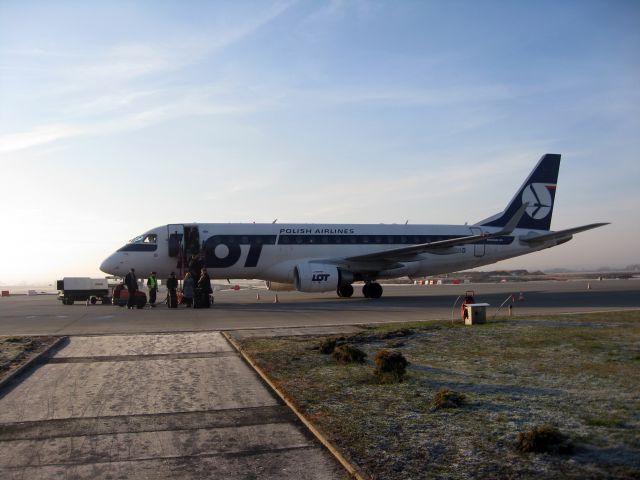 EMBRAER 175 (long wing) (SP-LID)