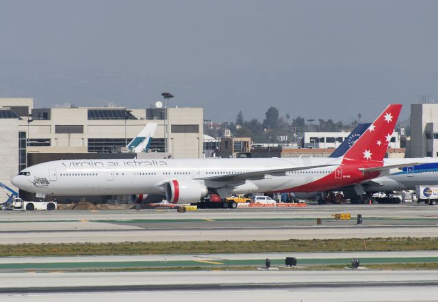 BOEING 777-300 (VH-VPE) - VH-VPE  Boeing  B777-3ZG(ER)  VOZ  KLAX  20130304  4056