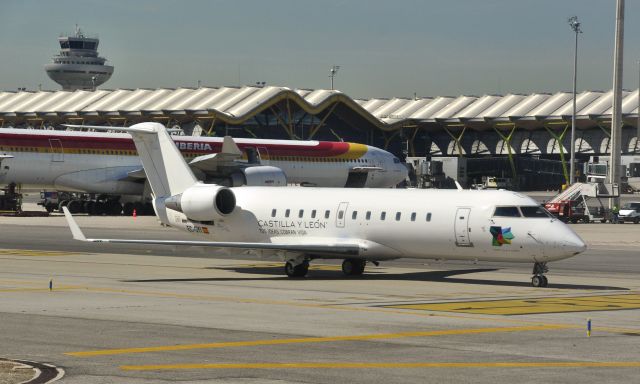 Canadair Regional Jet CRJ-200 (EC-GYI) - Air Nostrum Canadair CL-600-2B19 EC-GYI in Madrid 