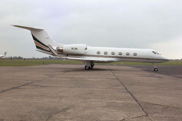 Gulfstream Aerospace Gulfstream IV (N1JN) - Seen here in May-05 this aircraft was subsequently reregistered N71JN