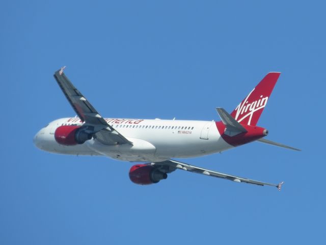 Airbus A320 (N842VA)