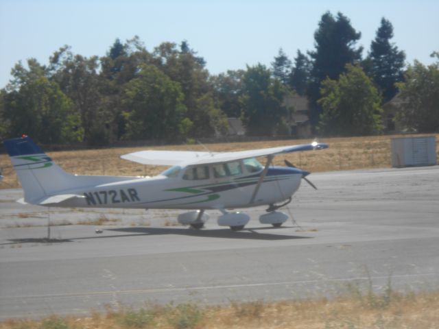 Cessna Skyhawk (N172AR)