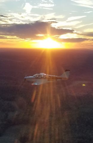 Beechcraft Bonanza (33) (N8927M) - Beech sunset
