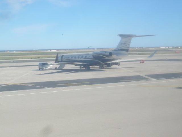 Gulfstream Aerospace Gulfstream G650 (M-USIK) - NICE  Juillet 2014