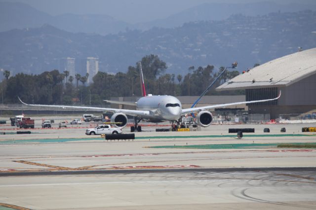 Airbus A350-900 (HL7578)