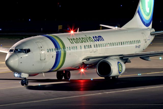 Embraer 170/175 (PH-HZF)