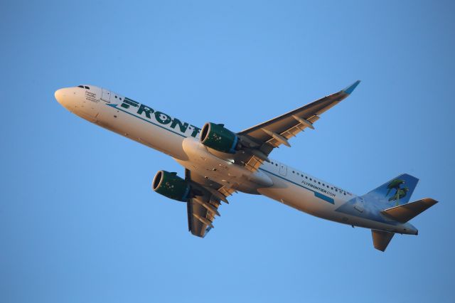Airbus A320neo (N365FR)