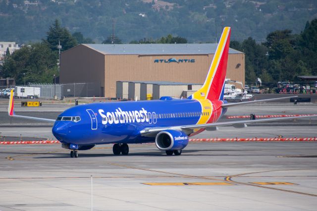 Boeing 737-800 (N8686A) - SWA790 - LAX-RNO - August 24, 2020