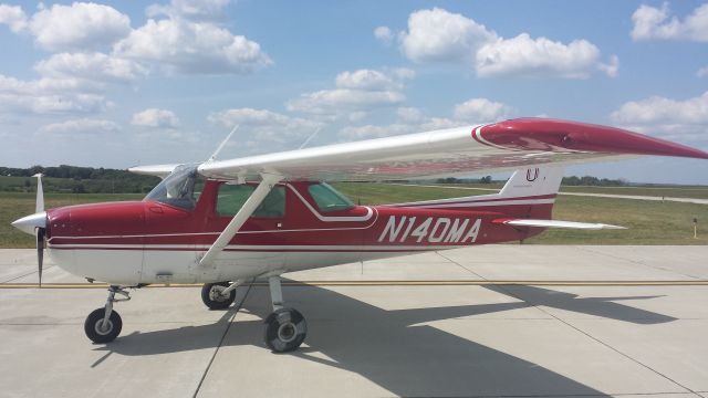 Cessna Commuter (N140MA)