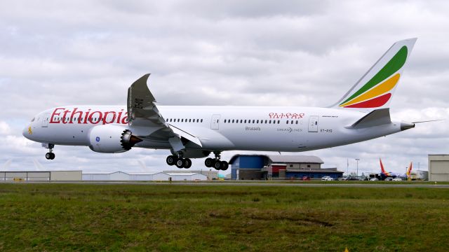 Boeing 787-9 Dreamliner (ET-AYD) - BOE108 on short final to Rwy 34L to complete a ferry flight from KCHS to KPAE on 4.25.23. (B787-9 / ln 1135 / cn 65099).