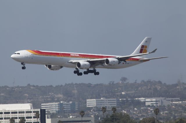 Airbus A340-600 (EC-IZX)