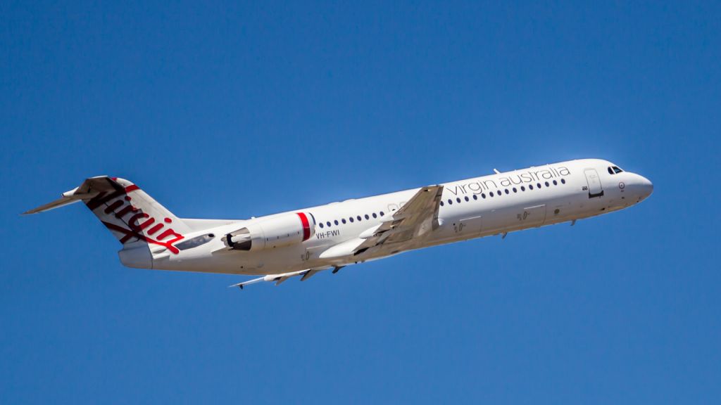 Fokker 100 (VH-FWI) - Fokker 100 Virgin Australia VH-FWI departed runway 24 YPPH 130919.