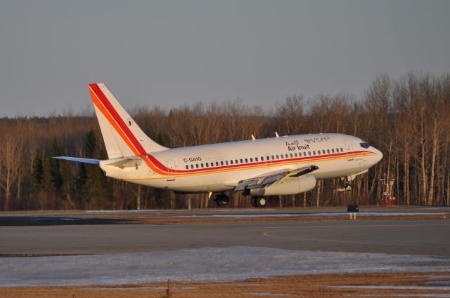 Boeing 737-200 (C-GAIG)