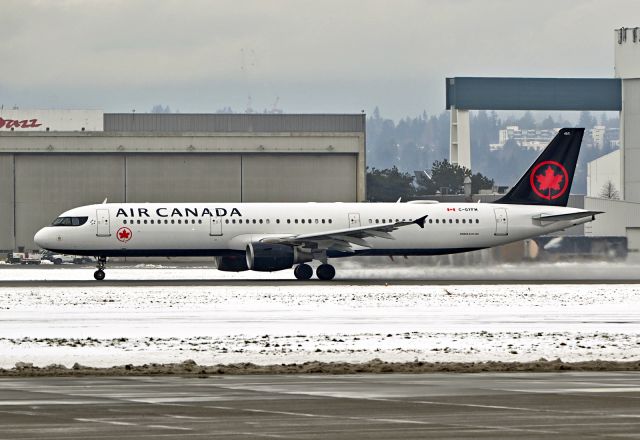 Airbus A321 (C-GYFM)