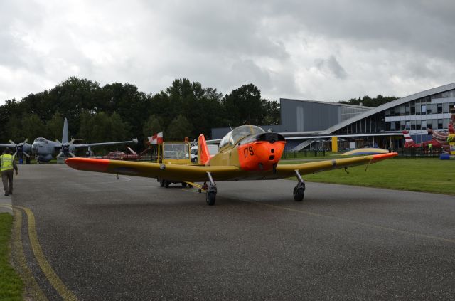 Fokker S-11 Instructor (PH-ACG)