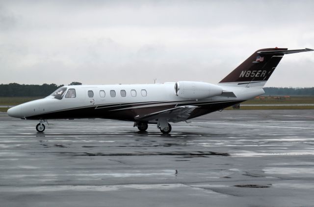 Cessna Citation CJ1 (N85ER) - On the Vineyards.