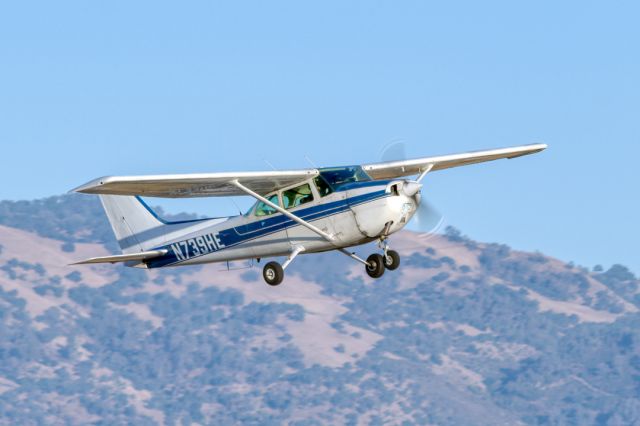 Cessna Skyhawk (N739HE) - Cessna 172N over Livermore Municipal Airport (CA). June 2021