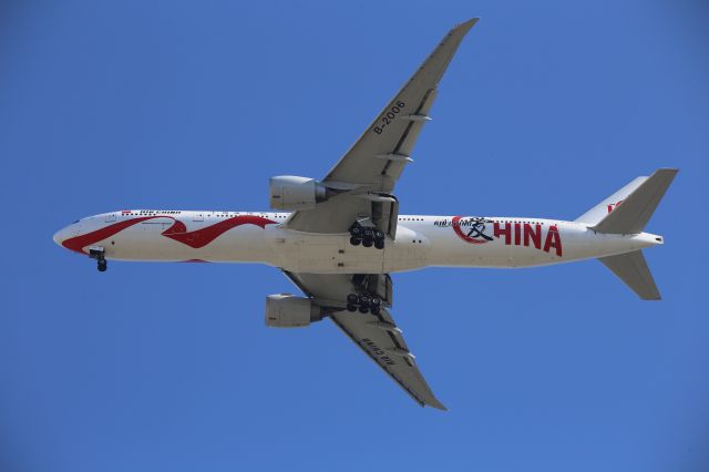 BOEING 777-300ER (B-2006)