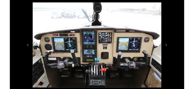 Piper Navajo (N1071A)