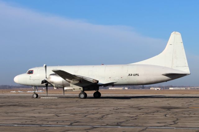 CONVAIR CV-580 (XA-UPL)