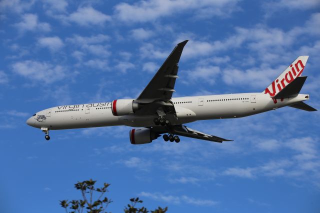 BOEING 777-300ER (VH-VPH)