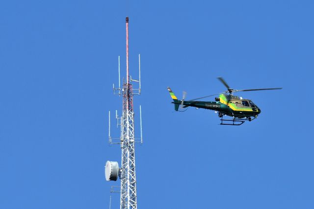 Eurocopter AS-350 AStar (N953LA) - Los Angeles Sheriffs department. 02-07-23. Guess where in the L.A. area this was shot at?